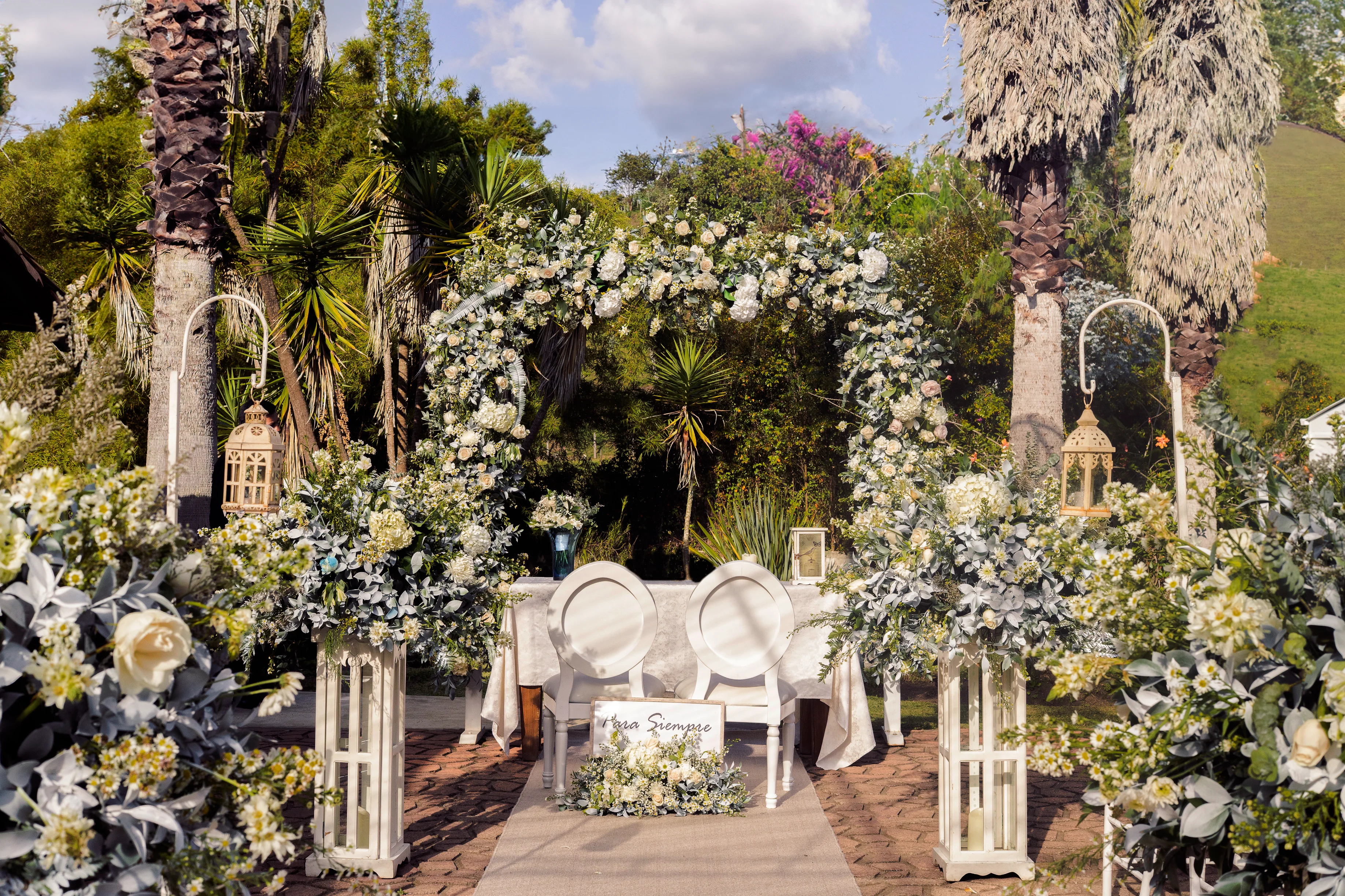 Decoración floral para bodas en Cortezza Centro de Eventos